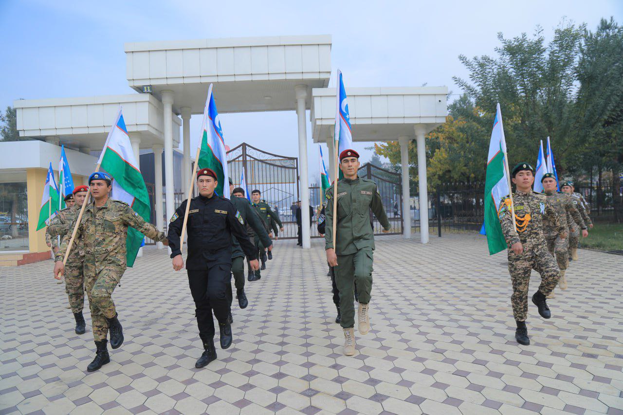 “Muqaddasdir Millat bayrogʻi!” shiori ostida madaniy-maʼrifiy tadbir oʻtkazildi.