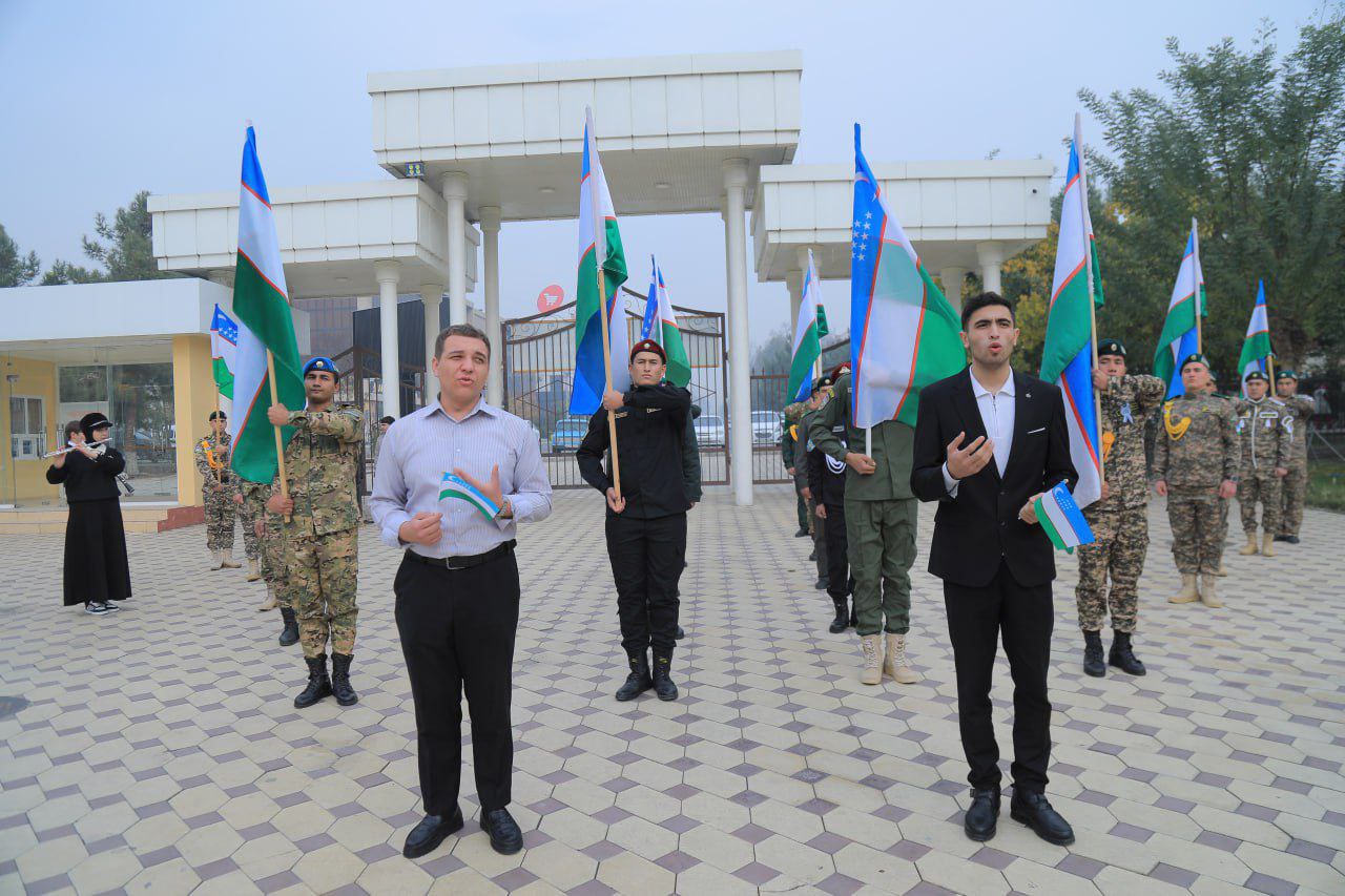 “Muqaddasdir Millat bayrogʻi!” shiori ostida madaniy-maʼrifiy tadbir oʻtkazildi.