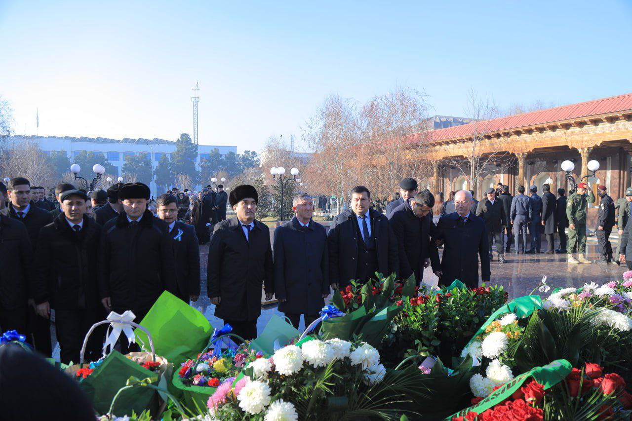 O‘zbekiston Respublikasi Qurolli Kuchlari tashkil etilganining 33 yilligi va Vatan himoyachilari kuni katta tantana bilan nishonlanilmoqda