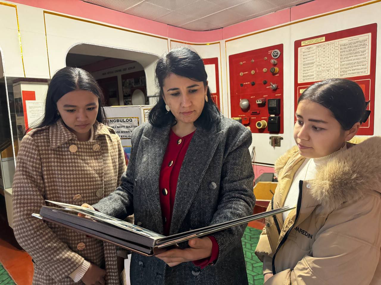 NamDPI talabalari FVB muzeyida