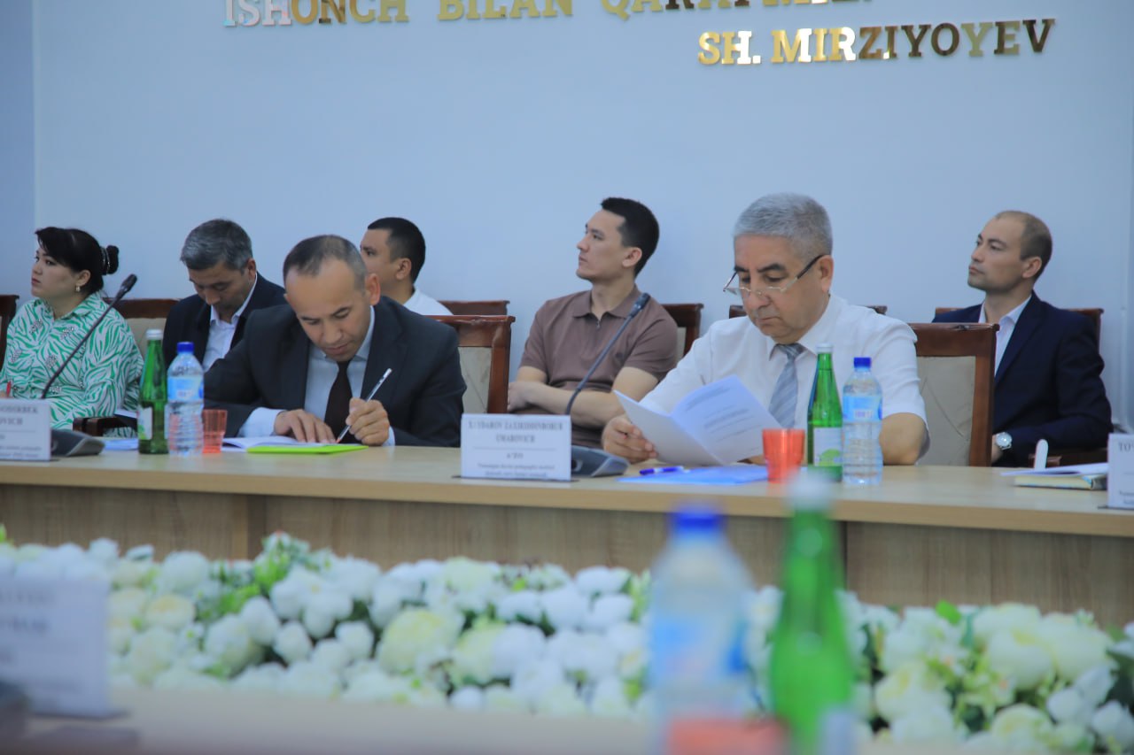 Namangan davlat pedagogika institutida navbatdagi Ilmiy seminar muhokamasi o'tkazildi.