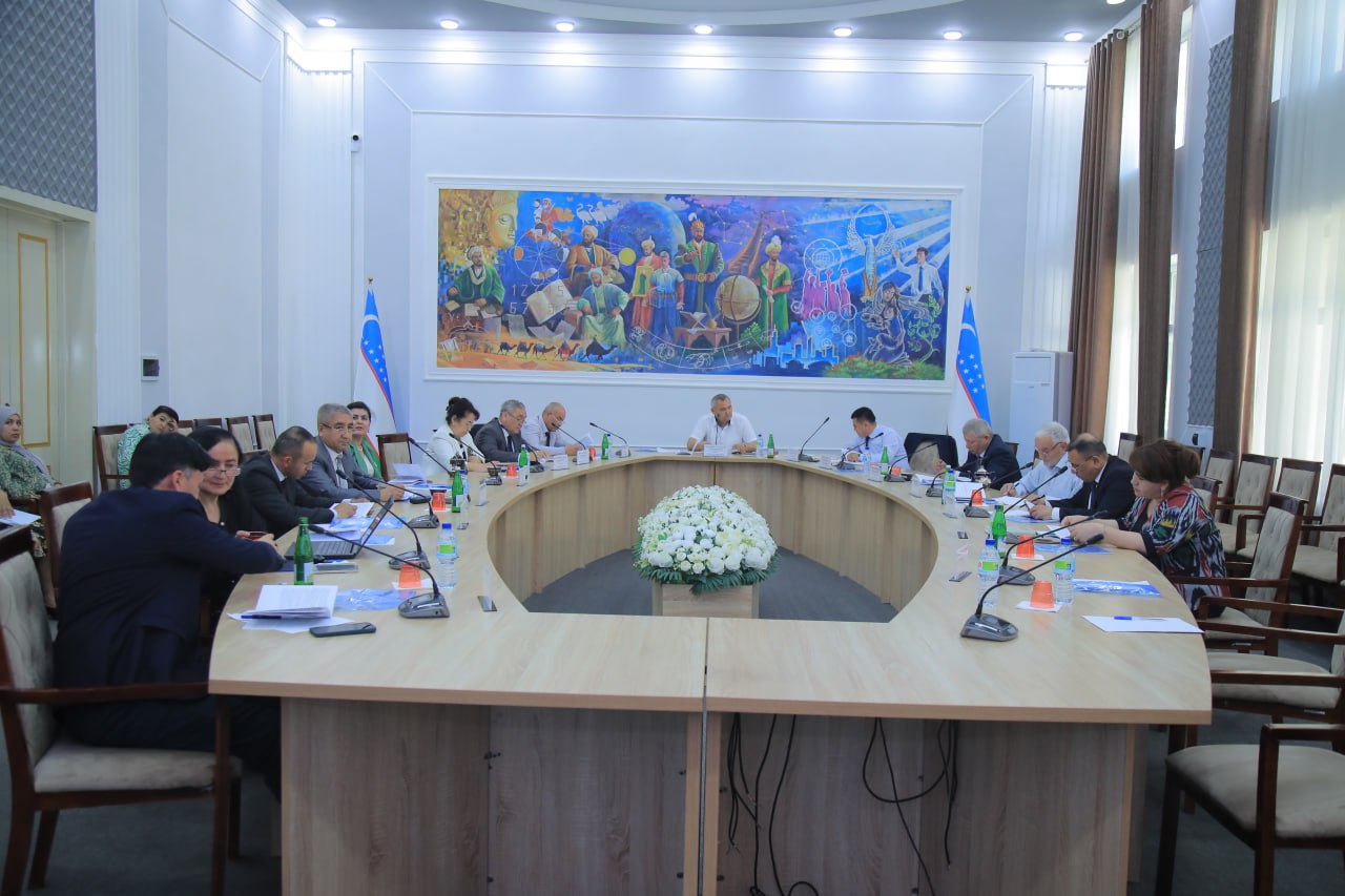 Namangan davlat pedagogika institutida navbatdagi Ilmiy seminar muhokamasi o'tkazildi.