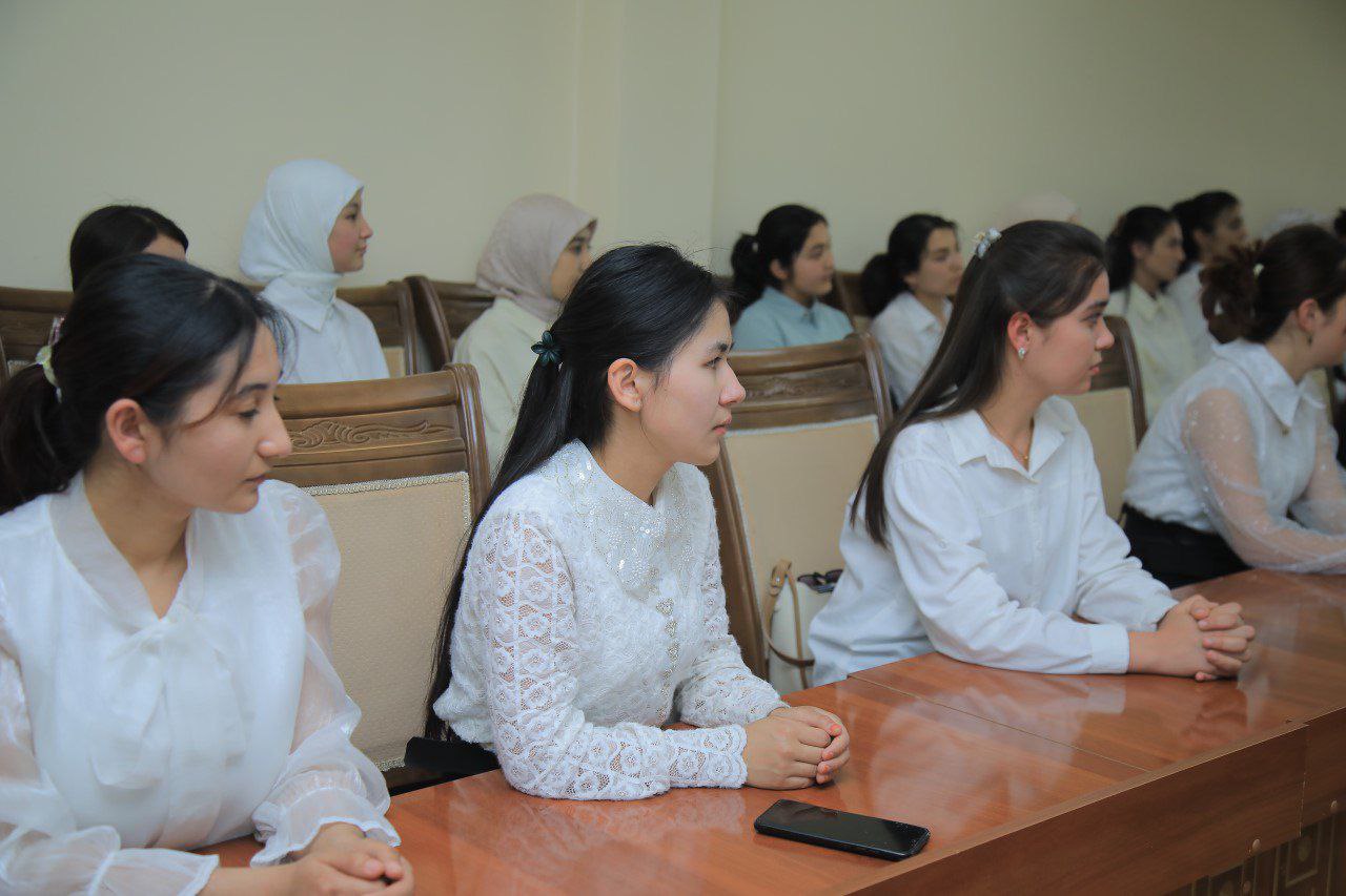 "Muhammad Yusuf ijodi qalblarda mangu yashaydi" nomli ijodiy uchrashuv tashkil etildi