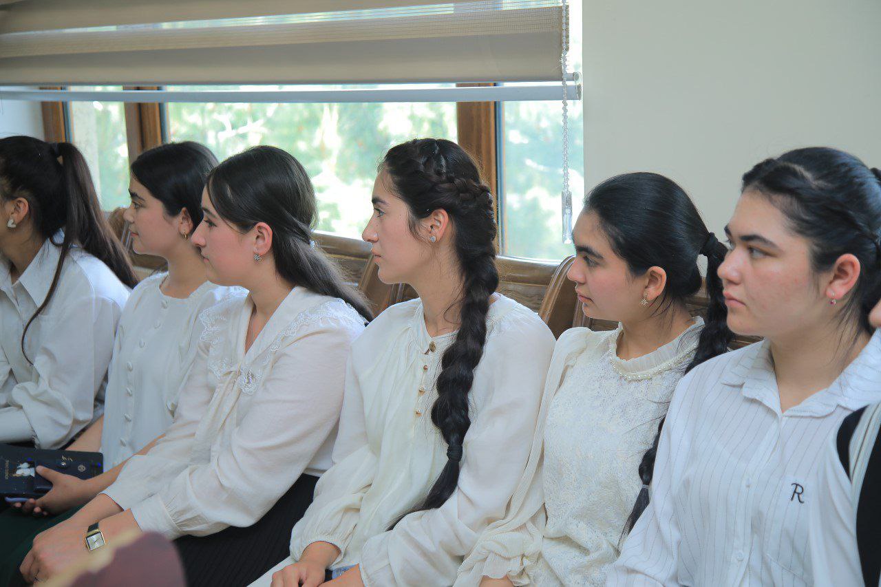 "Muhammad Yusuf ijodi qalblarda mangu yashaydi" nomli ijodiy uchrashuv tashkil etildi