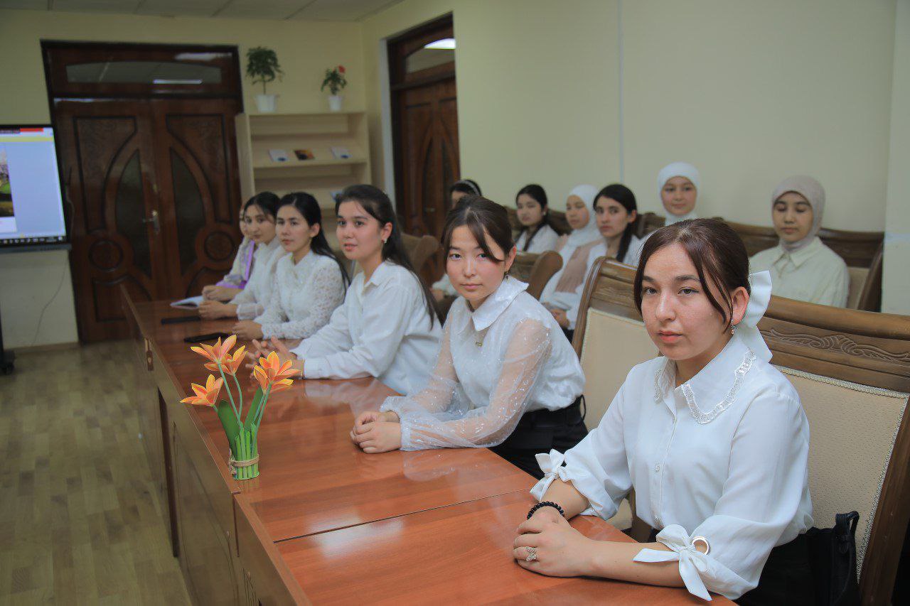 "Muhammad Yusuf ijodi qalblarda mangu yashaydi" nomli ijodiy uchrashuv tashkil etildi