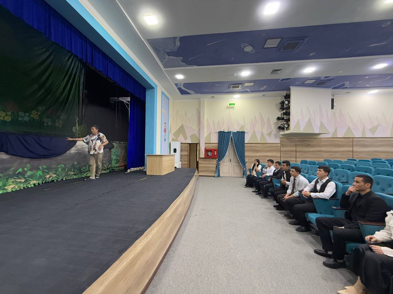 Qoʻgʻirchoq teatriga sayohat