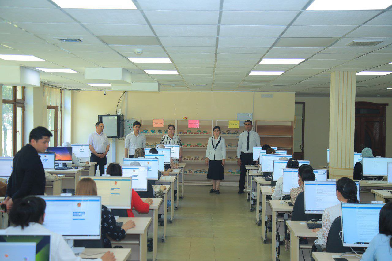 Maktabgacha taʼlim yoʻnalishi 2-bosqich talabalari yakuniy nazorat imtihonlarini topshirishmoqda