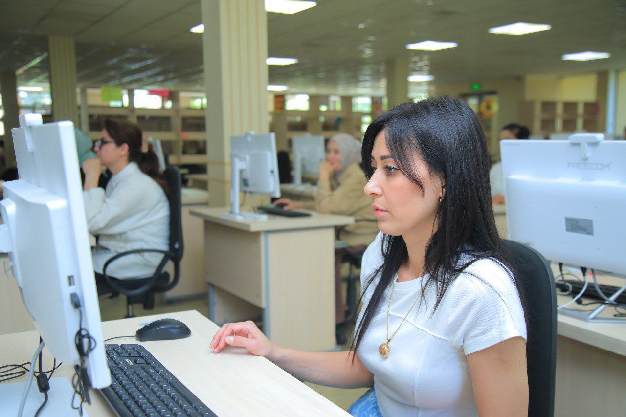 Maktabgacha taʼlim yoʻnalishi 2-bosqich talabalari yakuniy nazorat imtihonlarini topshirishmoqda