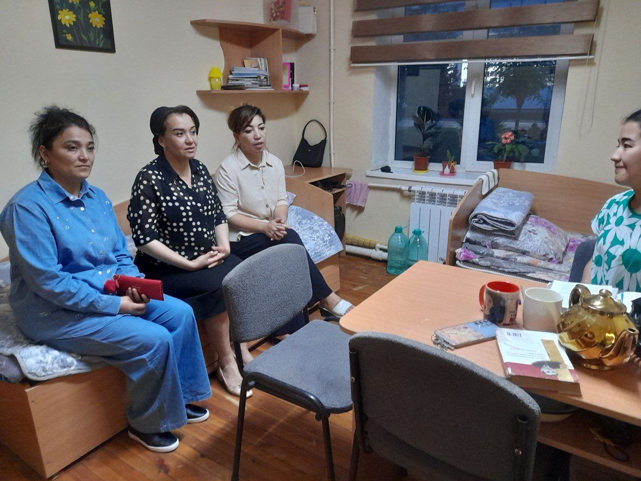 Talabalar turar joyiga tashrif