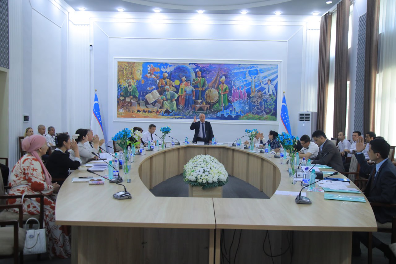 PhD DISSERTATSIYA ISHI MUVAFFAQIYATLI HIMOYA QILINDI