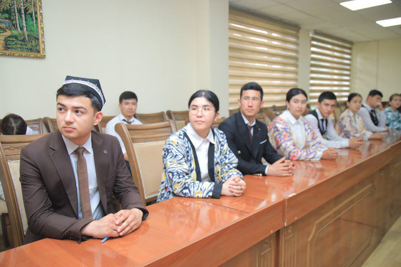 "NOMINGIZ TILLARDA MANGU YASHAYDI..."