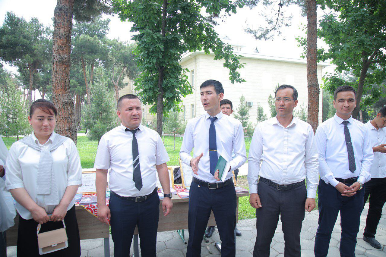 Maktab bitiruvchilari uchun NamDPI boʻylab ekskursiya