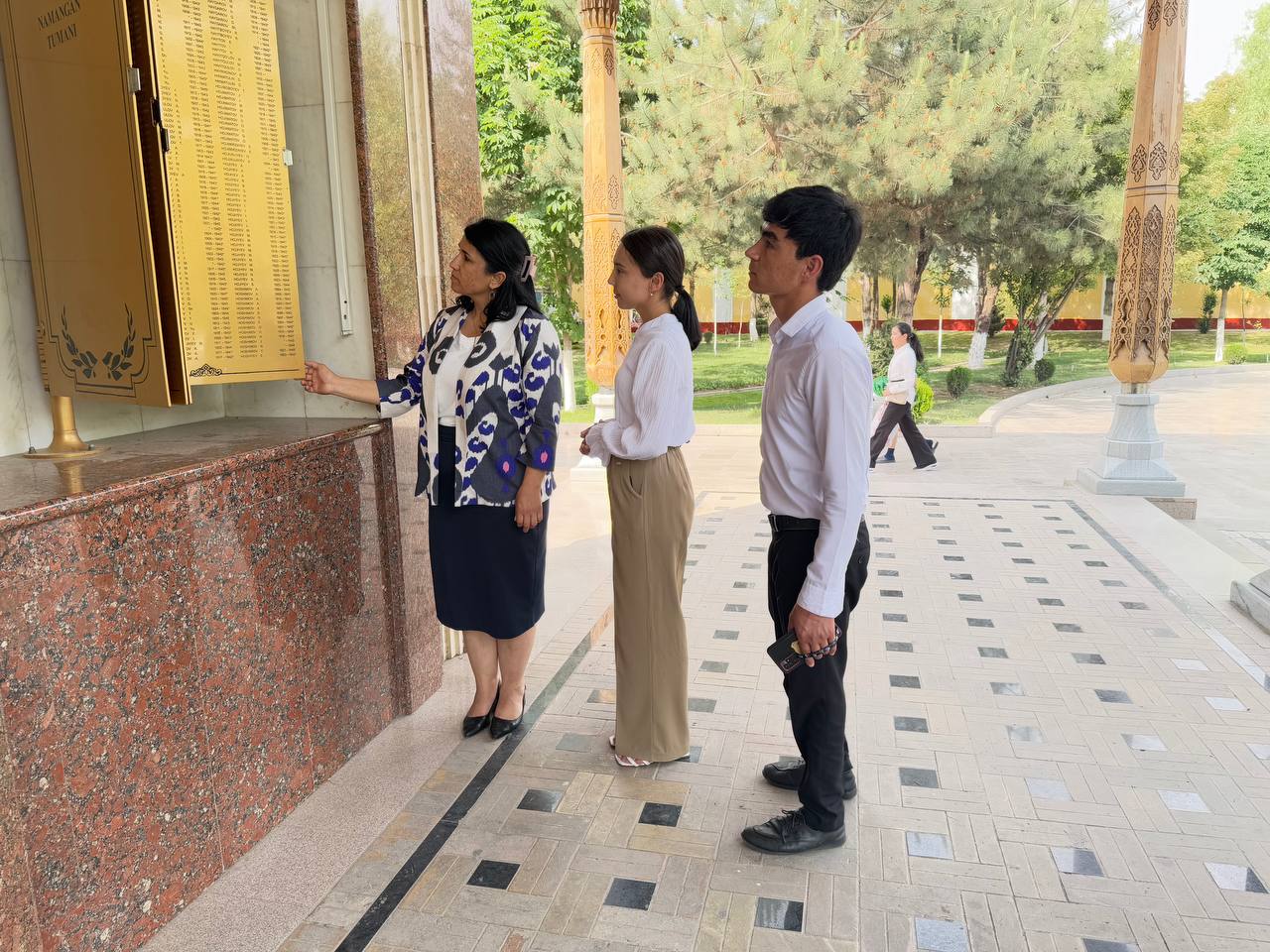 AJDODLARNI XOTIRLASH, KEKSALARNI E'ZOZLASH — YUKSAK INSONIY FAZILAT