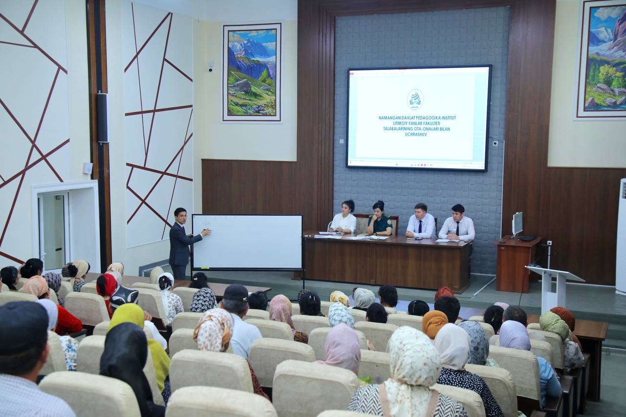 IJTIMOIY FANLAR FAKULTETIDA OTA-ONALAR BILAN UCHRASHUV