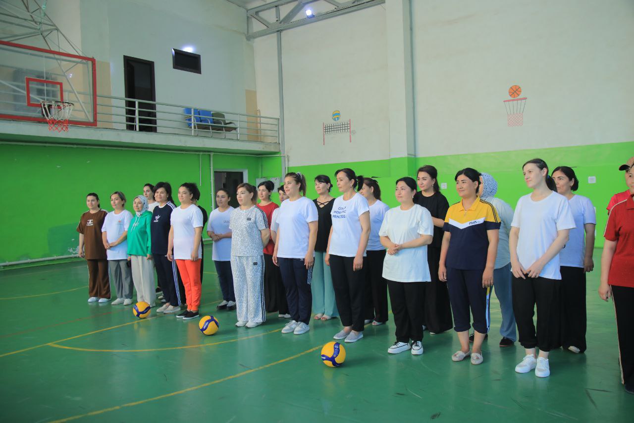 NamDPIda "Xotira turniri" doirasida ayollar oʻrtasida voleybol musobaqasiga start berildi