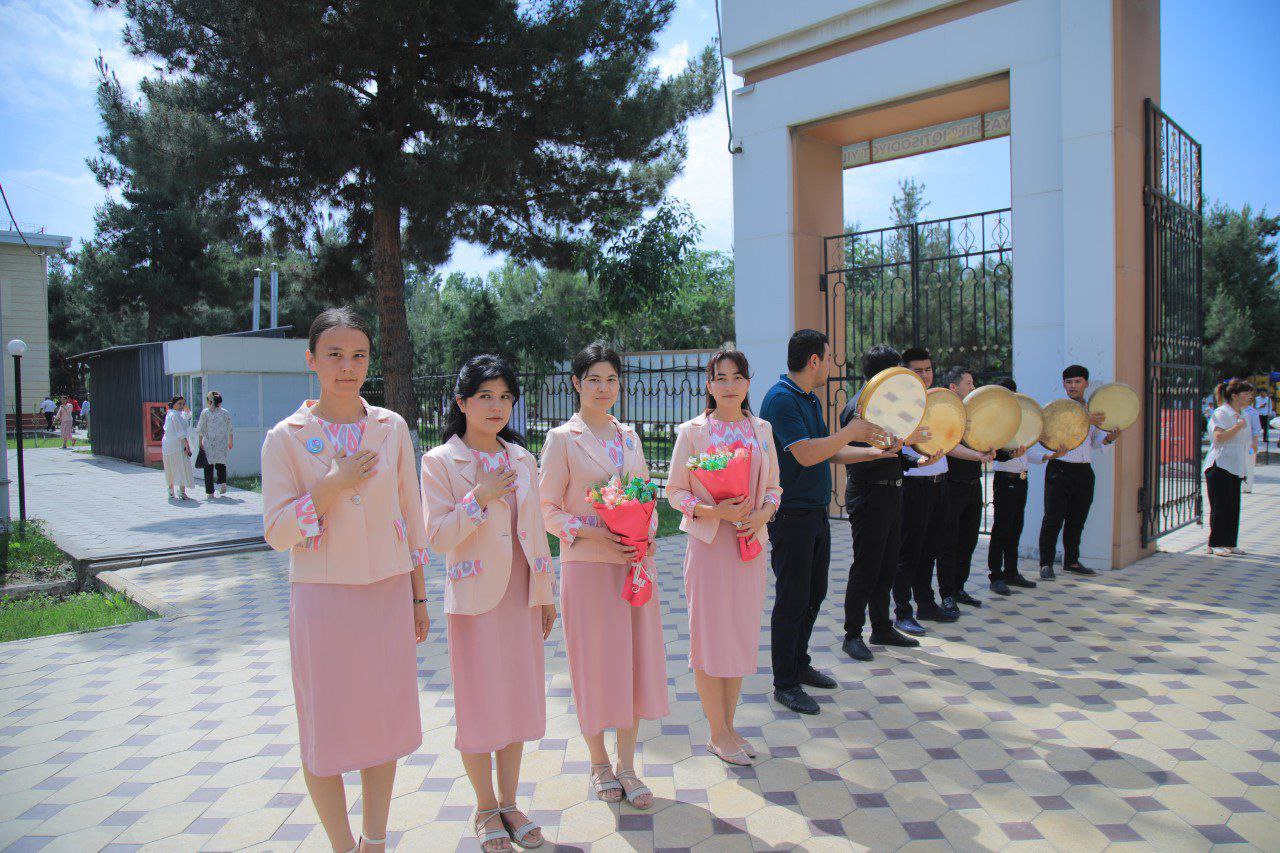 "SOGʻLOM AYOL — YANGI OʻZBEKISTON TAYANCHI" talaba-qizlar va chempion xotin-qizlar uchrashuvi