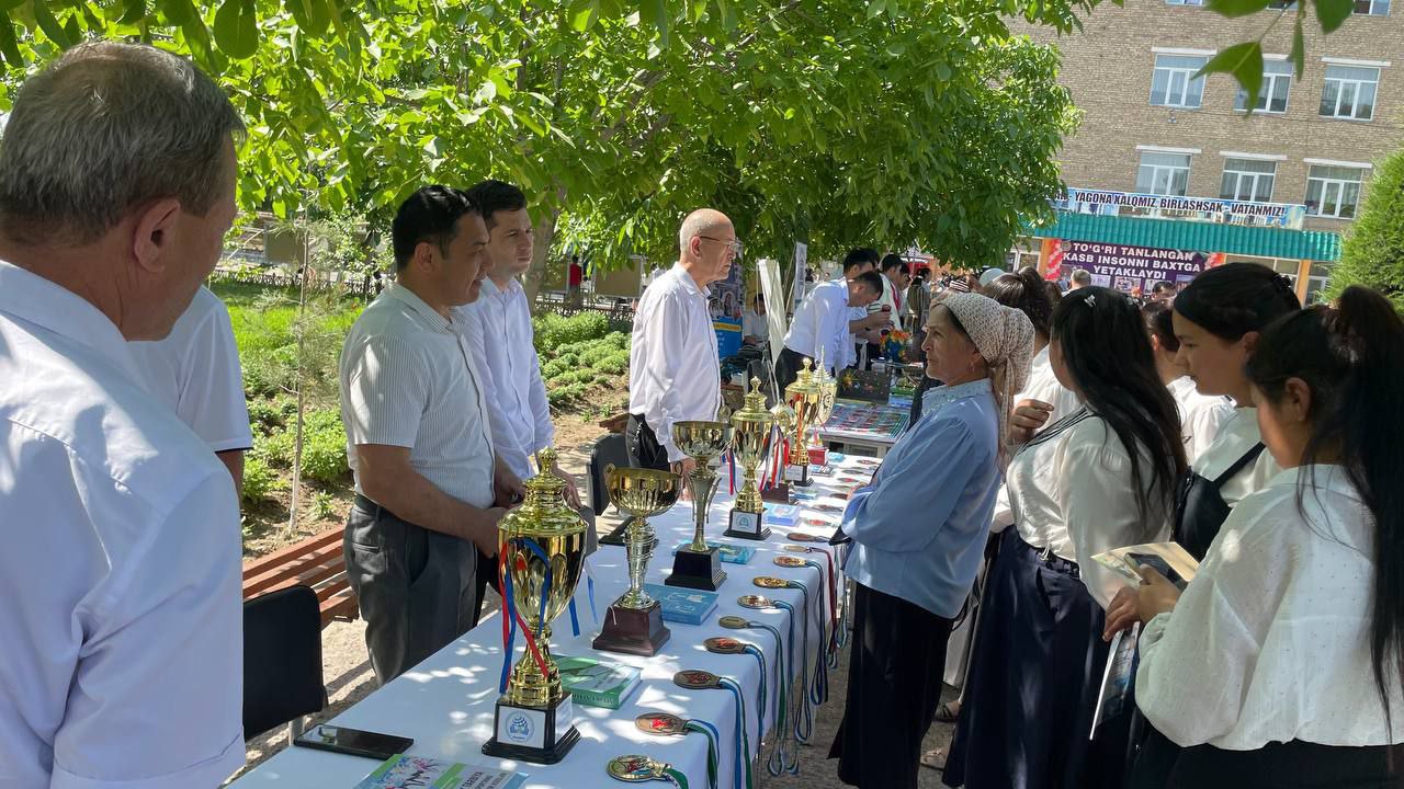 POP TUMANIDA O‘QUV VA MEHNAT YARMARKASI START OLDI