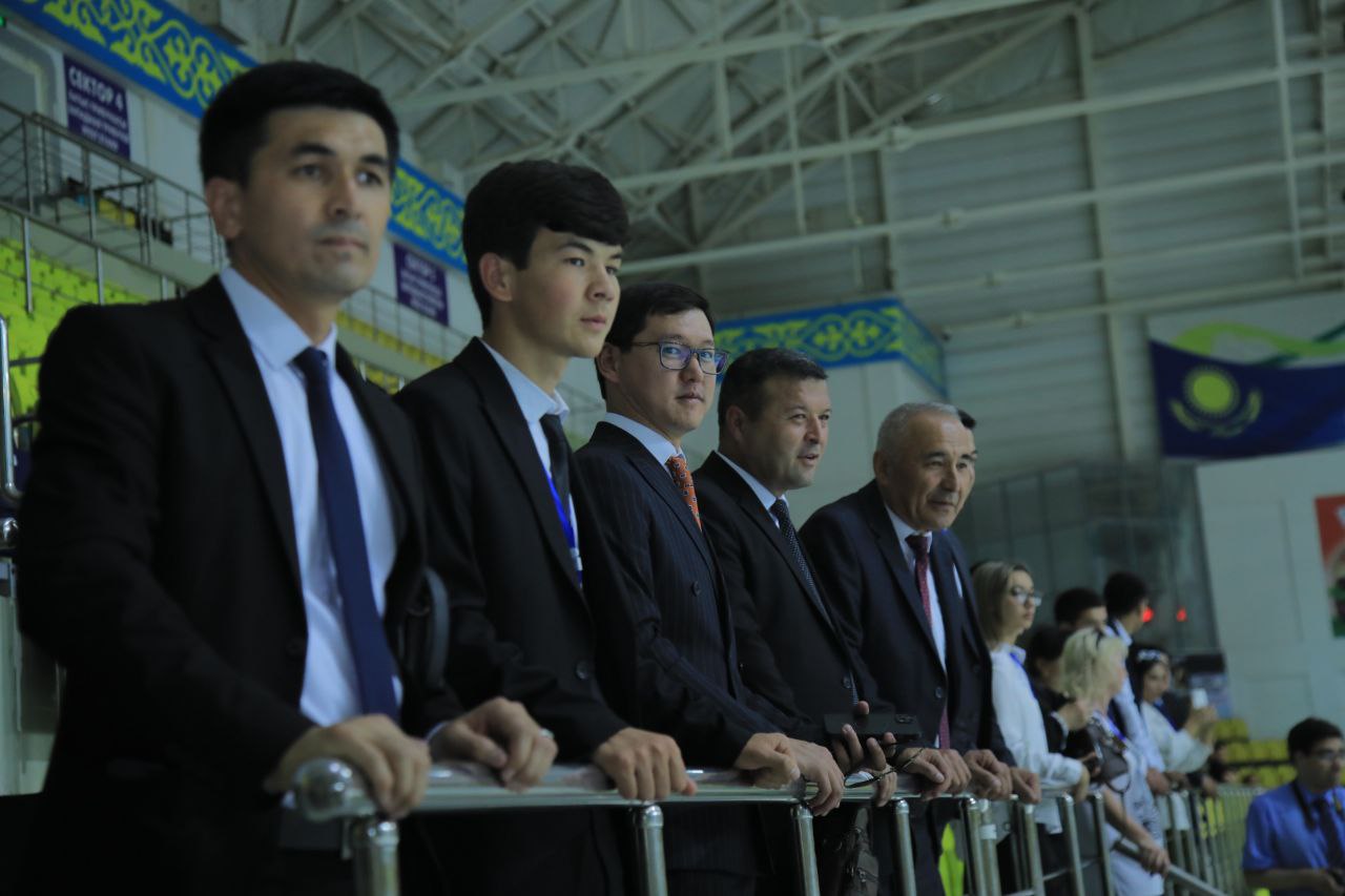 NamDPI delegatsiya a'zolari "Balashaq" akademiyasida