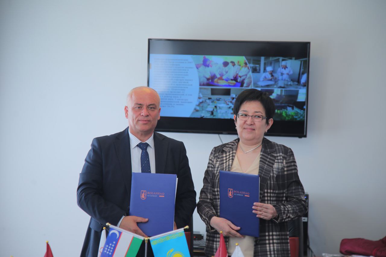 NamDPI delegatsiya a'zolari "Balashaq" akademiyasida