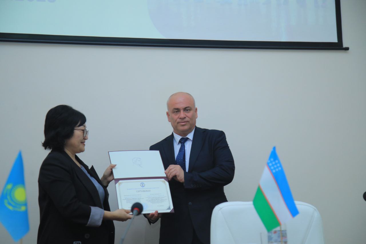 NamDPIning Qarag'anda davlat universitetidagi tashrifi yakunlandi