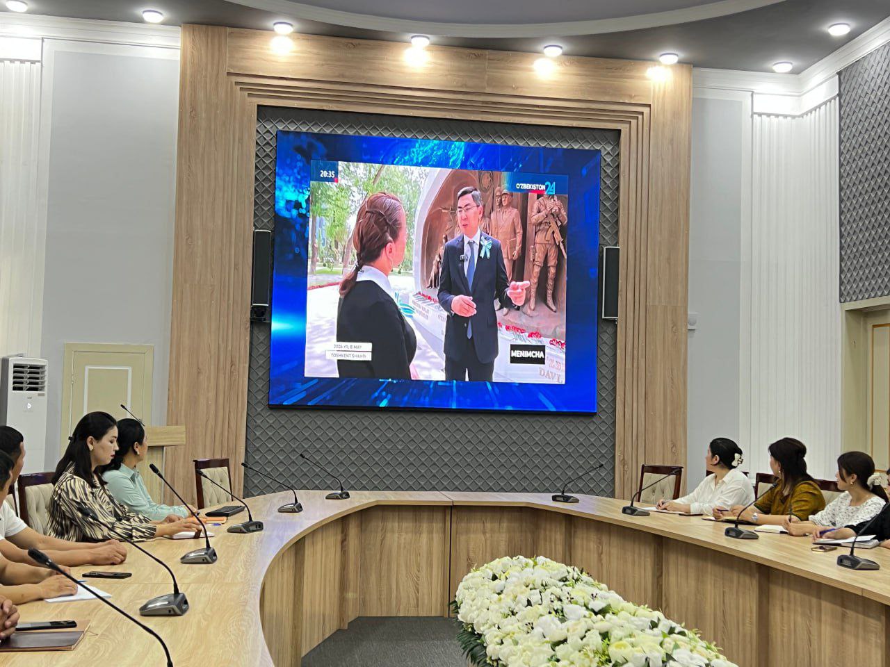 NamDPI rahbar va xodimlari hamda professor-oʻqituvchilari "Siyosiy-ma’rifat soati"da ishtirok etdi.