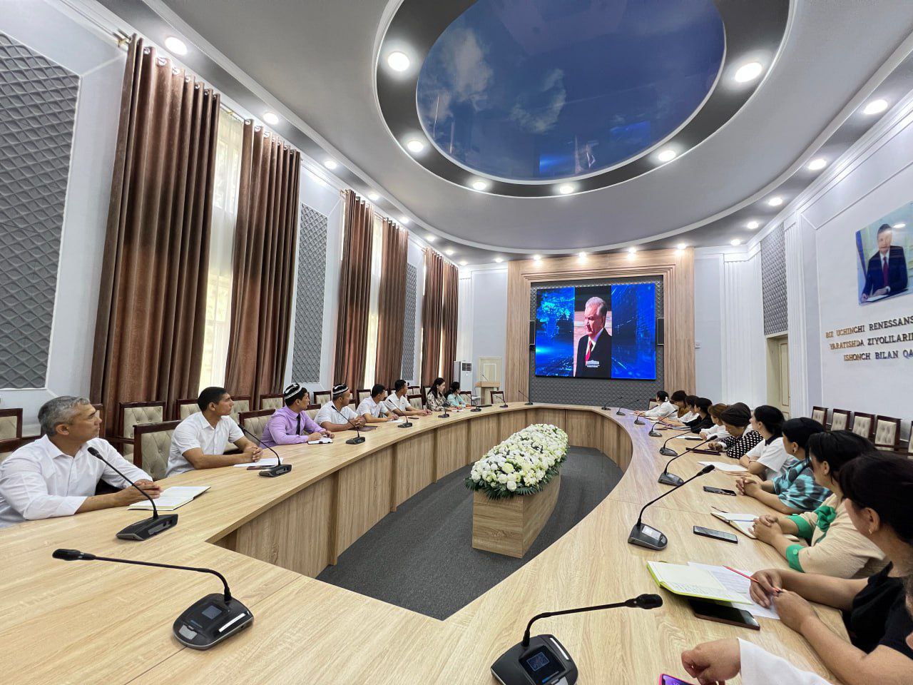 NamDPI rahbar va xodimlari hamda professor-oʻqituvchilari "Siyosiy-ma’rifat soati"da ishtirok etdi.