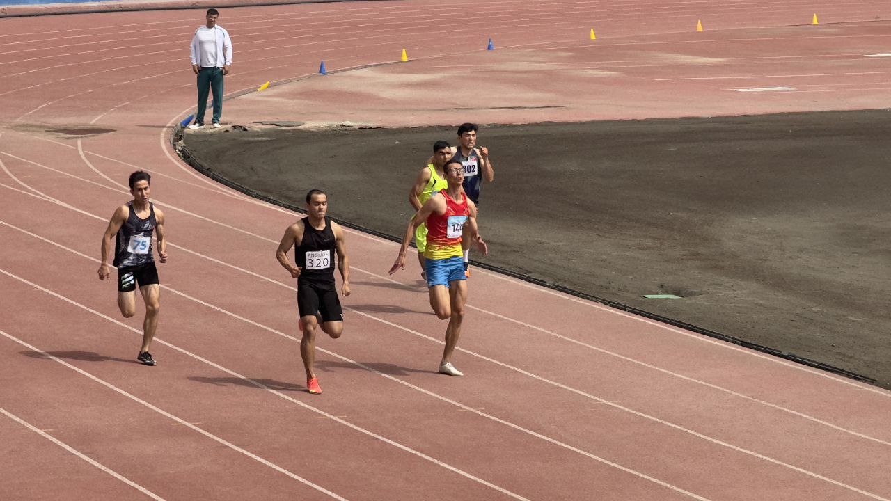 Andijonda boʻlib oʻtayotgan "Talabalar ligasi" sport musobaqasi qizgʻin pallada