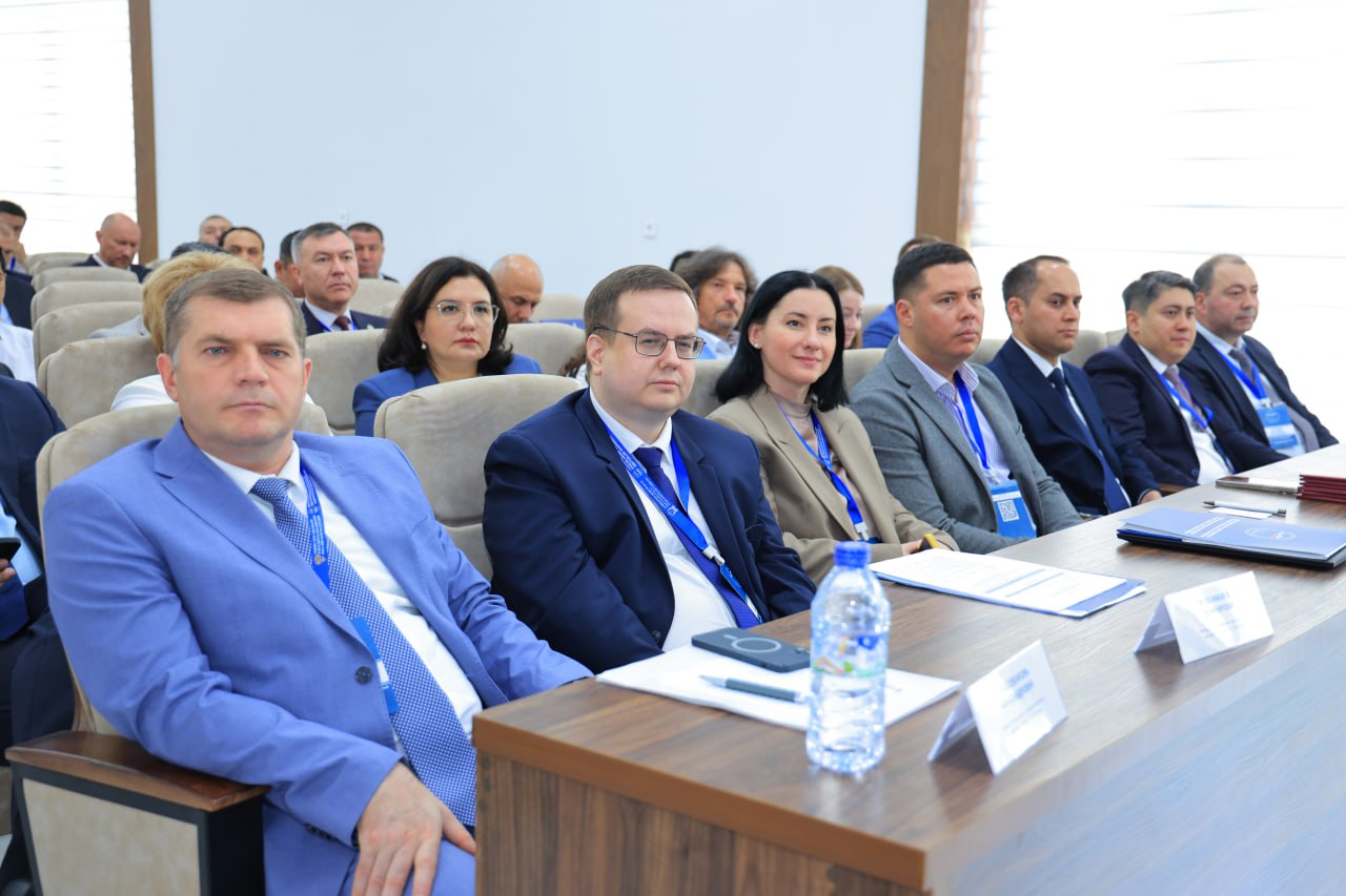 «O‘zbekiston Respublikasi va Rossiya Federatsiyasi hududlararo oliygohlar rektorlari konferensiyasi» ning yalpi majlisi o‘z ishini boshladi
