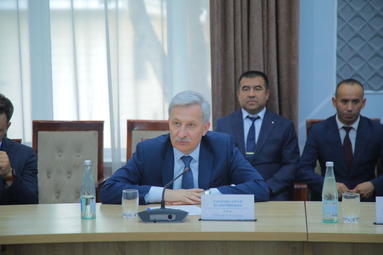 Ikki davlat oliy taʼlim tizimi vakillari oʻrtasida muzokaralar olib borildi.