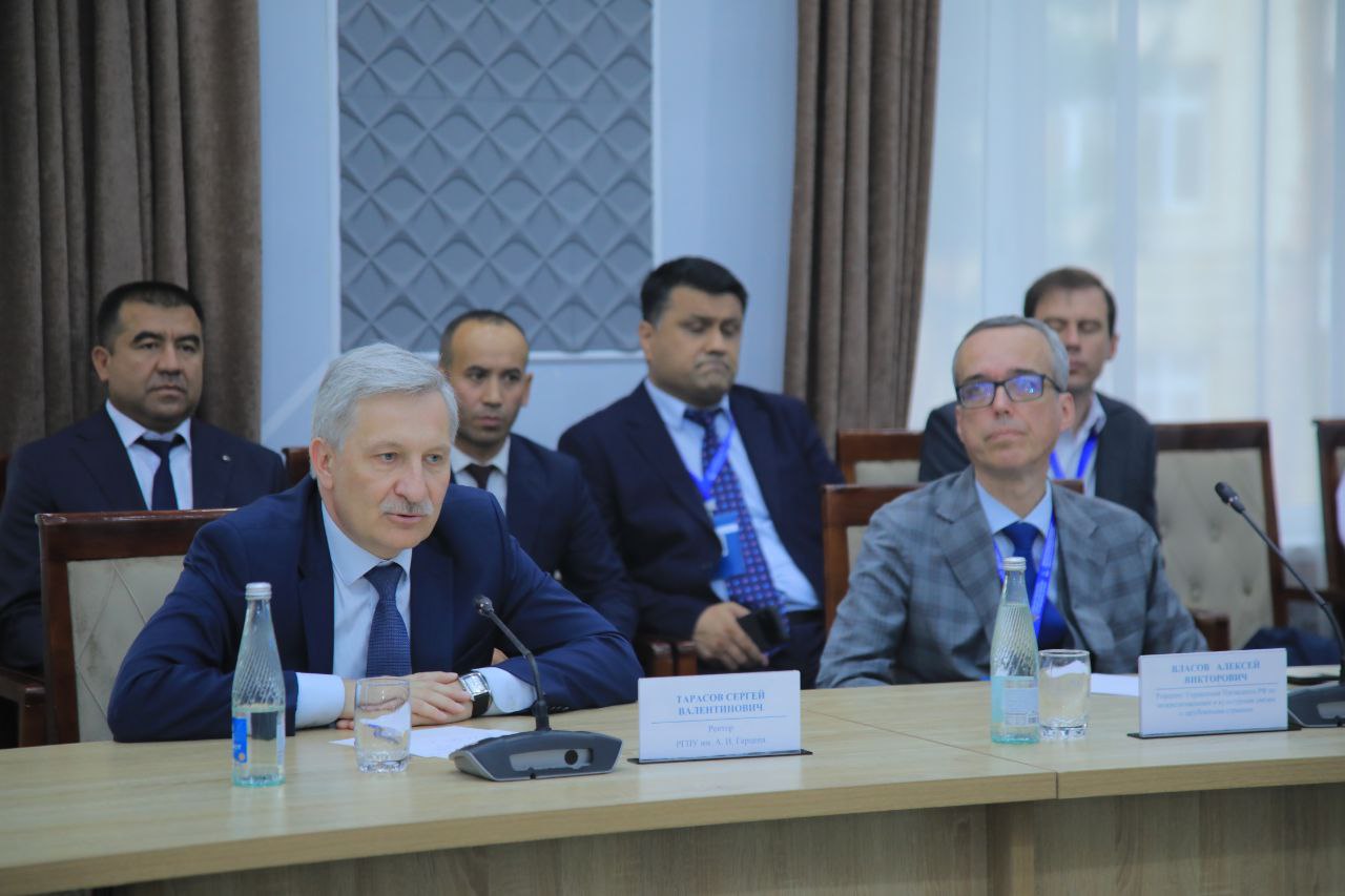 Ikki davlat oliy taʼlim tizimi vakillari oʻrtasida muzokaralar olib borildi.