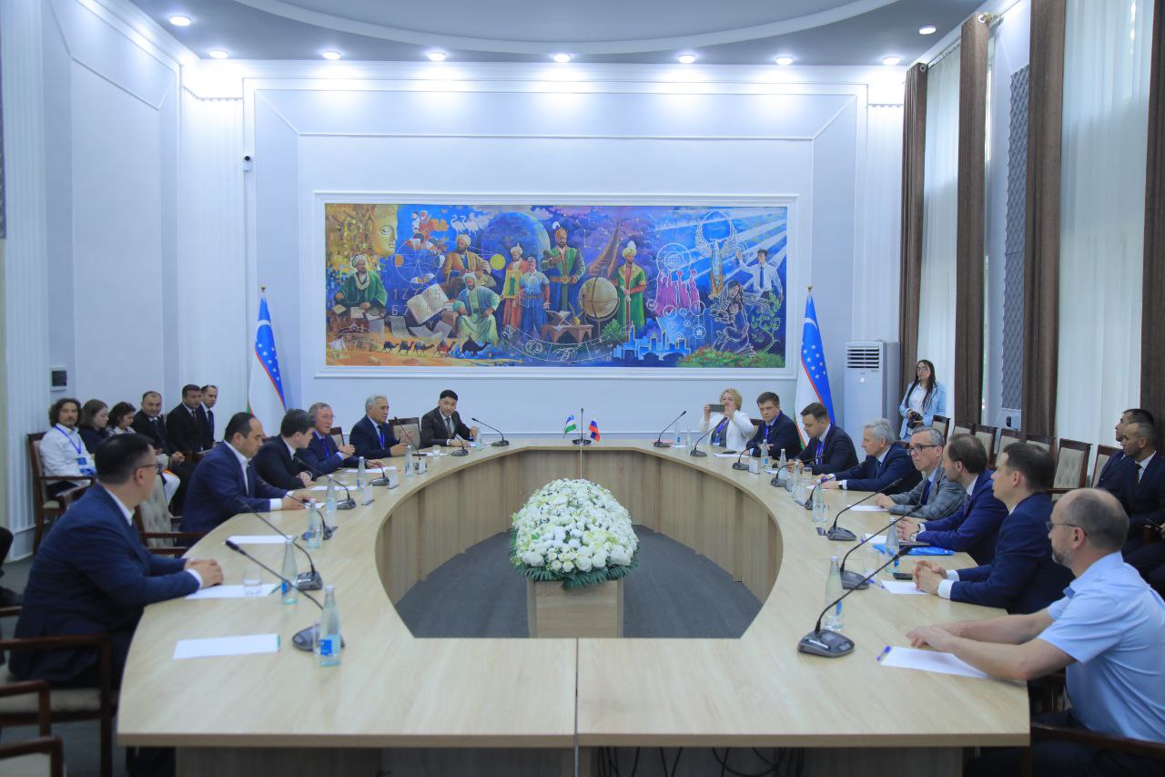 Ikki davlat oliy taʼlim tizimi vakillari oʻrtasida muzokaralar olib borildi.