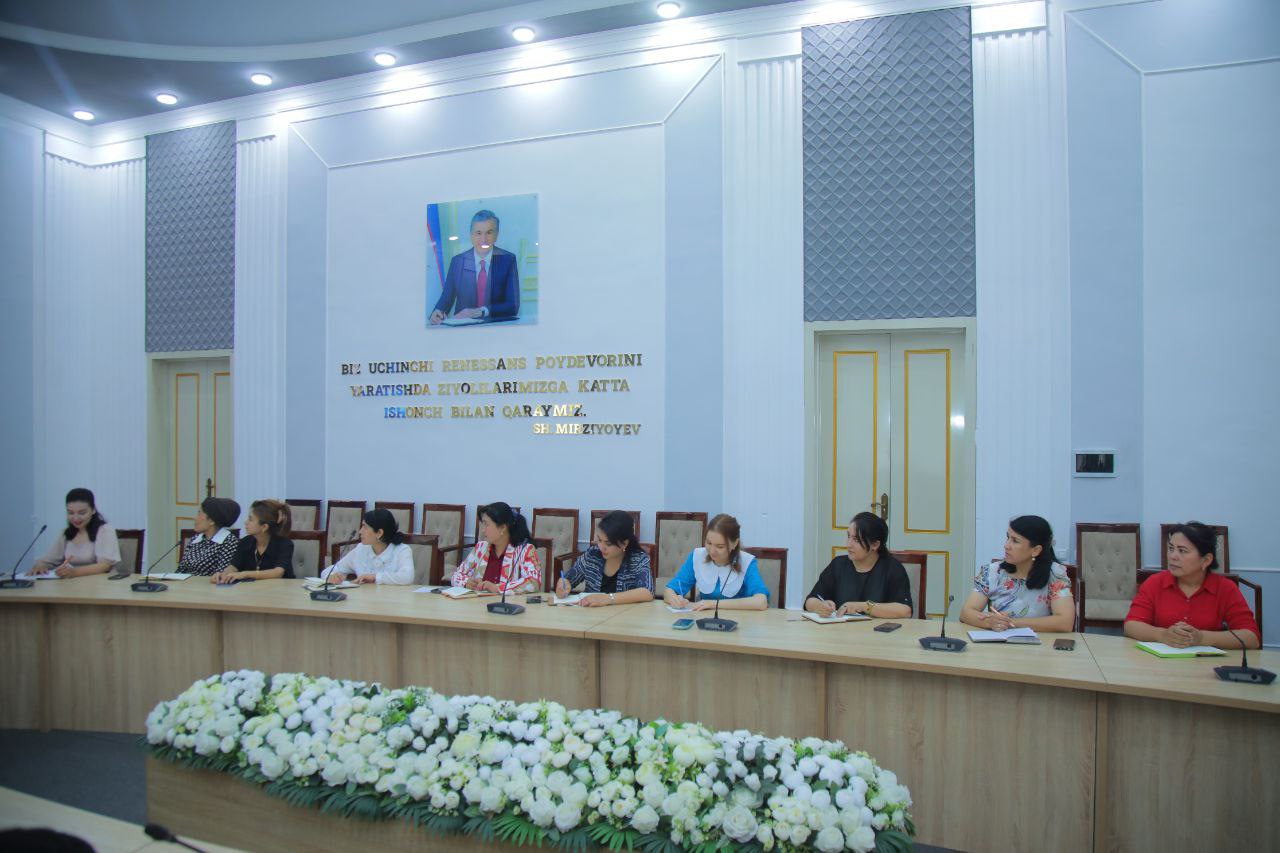 NamDPI rahbar va xodimlari hamda professor-oʻqituvchilari "Siyosiy-ma’rifat soati"da ishtirok etdi.