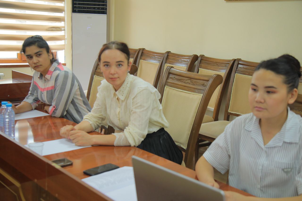 2-bosqich magistrantlari uchun dastlabki magistrlik himoyasiga start berildi.