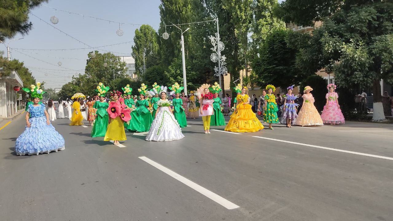 Namangan 64-"Gullar festivali"