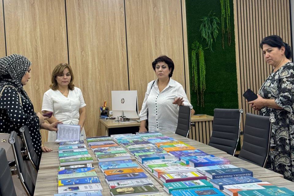 “Axborot-kutubxona faoliyati” yoʻnalishi boʻyicha malaka oshirish kursi muvaffaqiyatli yakunlandi