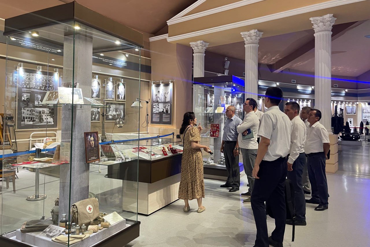 “Axborot-kutubxona faoliyati” yoʻnalishi boʻyicha malaka oshirish kursi muvaffaqiyatli yakunlandi