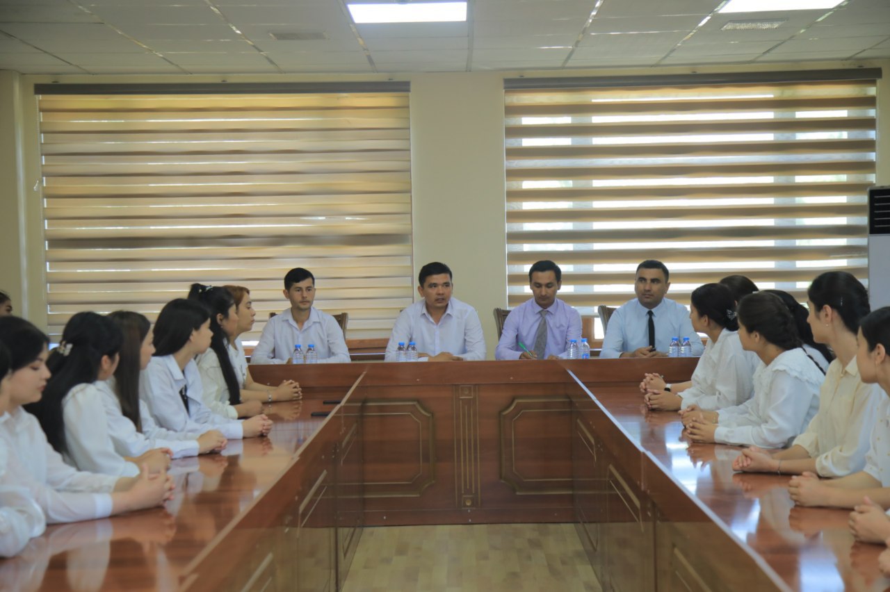 Ilmiy tadqiqot faoliyati boʻyicha seminar-trening tashkil etildi.