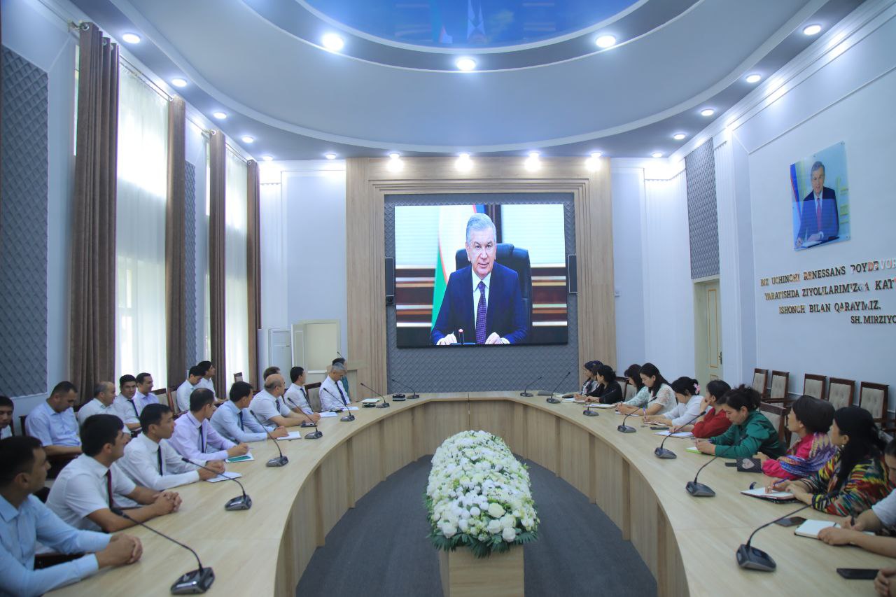 NamDPI rahbar va xodimlari hamda professor-oʻqituvchilari "Siyosiy-ma’rifat soati"da ishtirok etdi.