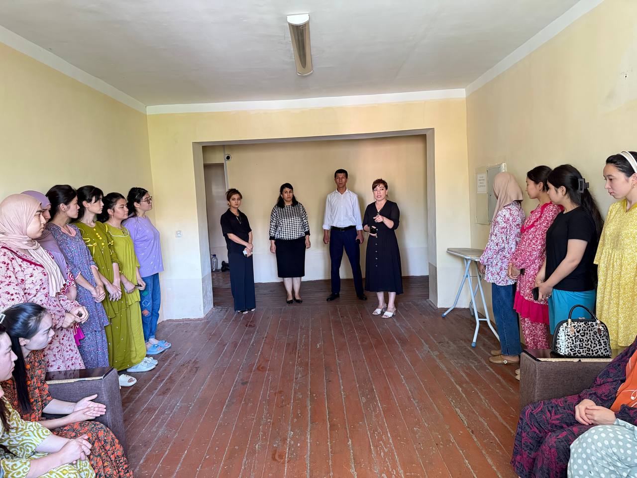 TALABALAR VAQTINI QANDAY OʻTKAZMOQDA?