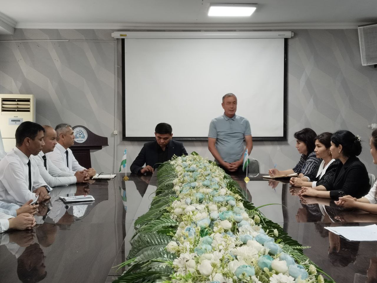 Ilmiy tadqiqot faoliyati hamda korrupsiyaga qarshi kurashish mavzusida seminar-trening mashgʻulotlari bo'lib o'tdi.