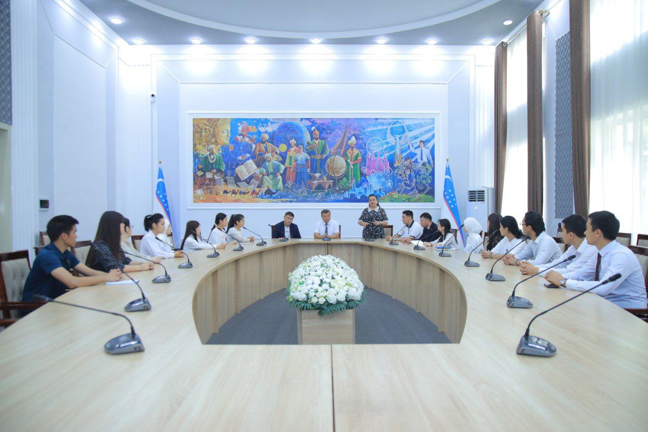 Oʻzbekiston yoshlar ittifoqi Namangan viloyat Kengashi tashabbusi bilan "Munozara" intellektual oʻyini tashkil etildi