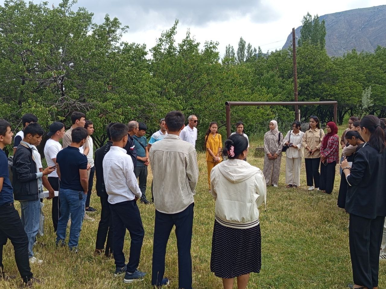 NamDPI talabalari dala amaliyotida