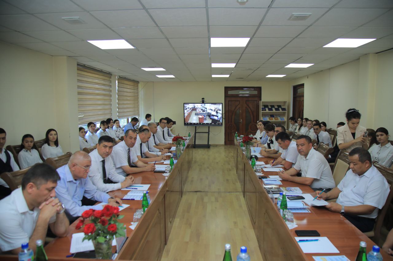 OILA INSTITUTINING IJTIMOIY TARAQQIYOTDAGI O‘RNI: MUSTAHKAMLASH OMILLARI VA STRATEGIYALARI