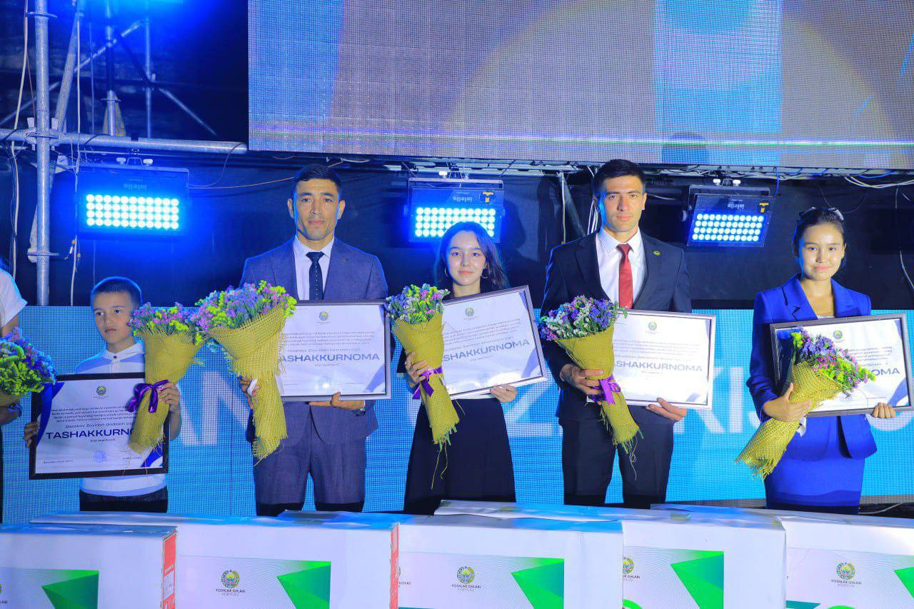 "Yoshlar oyligi" doirasida NamDPI talabasi taqdirlandi
