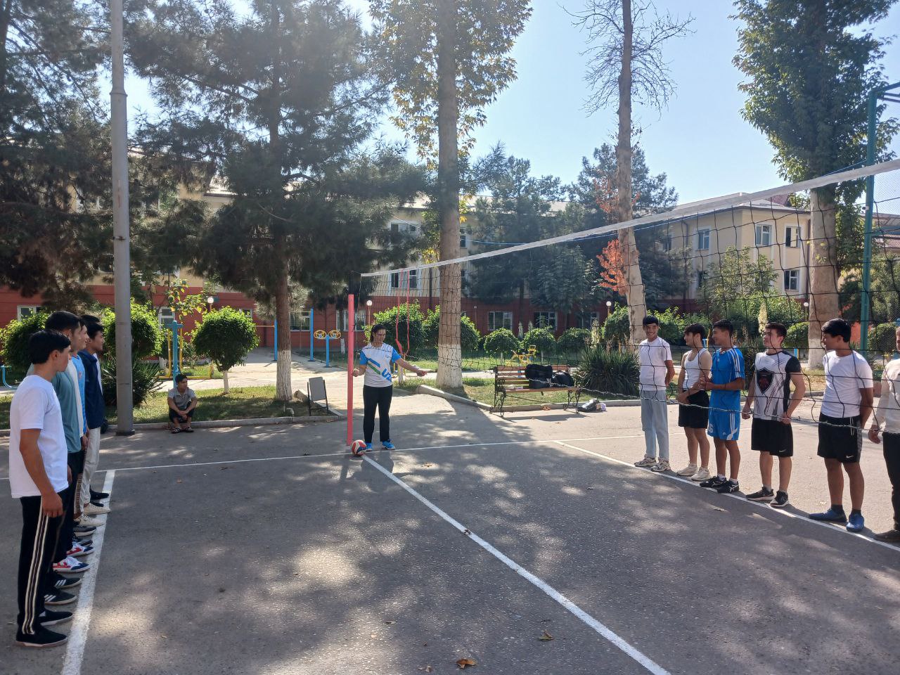 "Dolzarb 90 kun” loyihasi doirasida  voleybol musobaqasi tashkil etildi