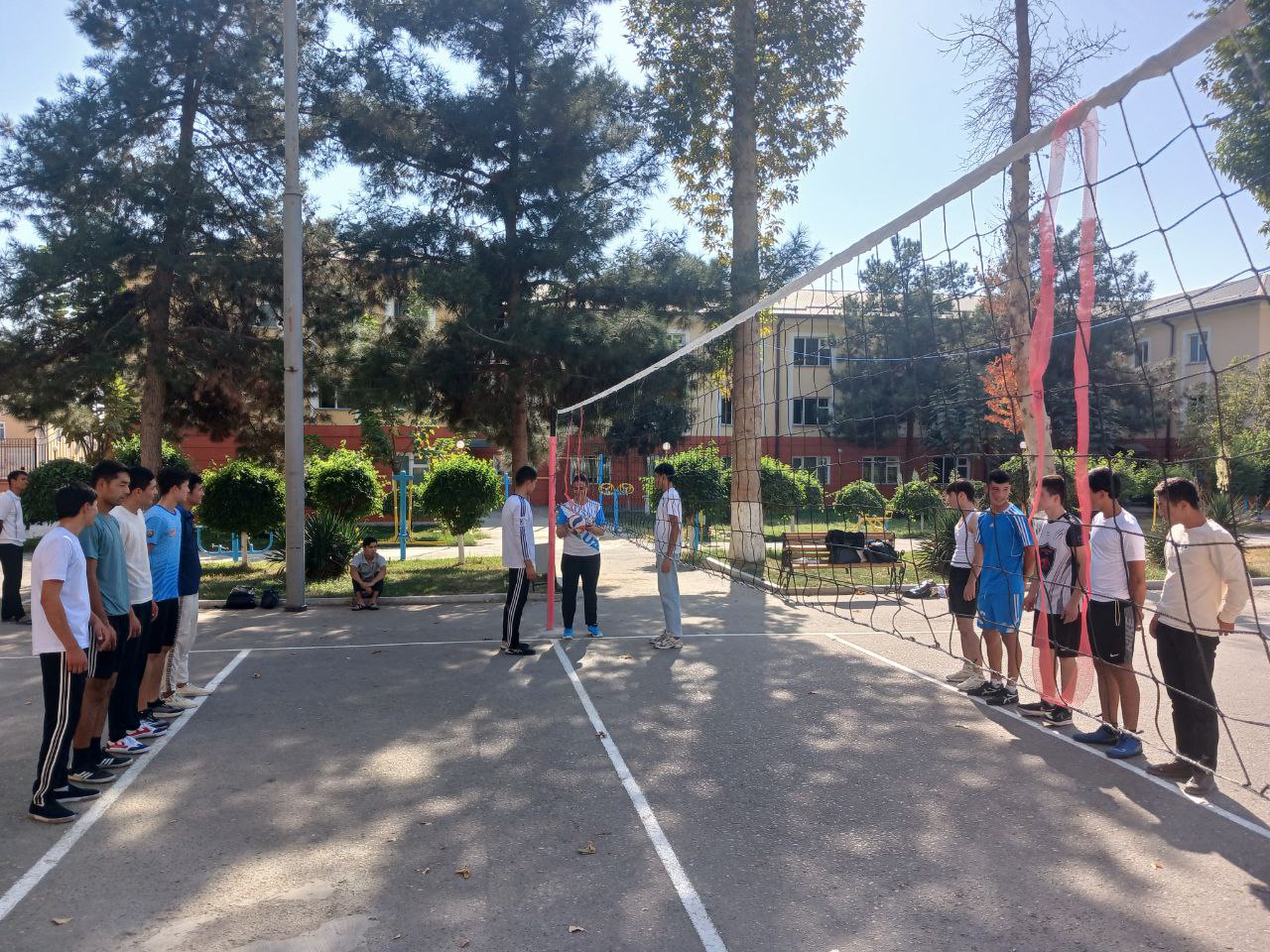 "Dolzarb 90 kun” loyihasi doirasida  voleybol musobaqasi tashkil etildi