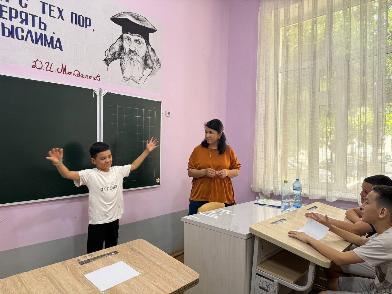 Oʻrgatamiz, oʻrganamiz: NamDPI va maktab hamkorligi davom etmoqda