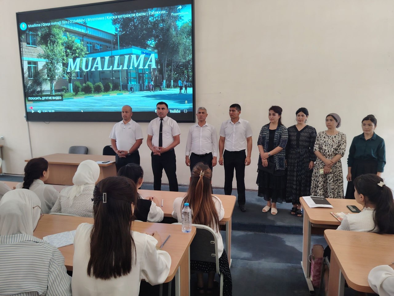 "Kino time" loyihasi doirasida "Muallima" nomli kinofilm namoyish etildi.