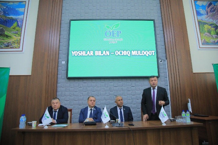 Namangan davlat pedagogika institutida ochiq muloqot: ekologiya va yoshlik masalalari muhokama markazida