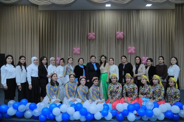 “Tabiatni asraylik” mavzusida bayramona tadbir tashkil etildi